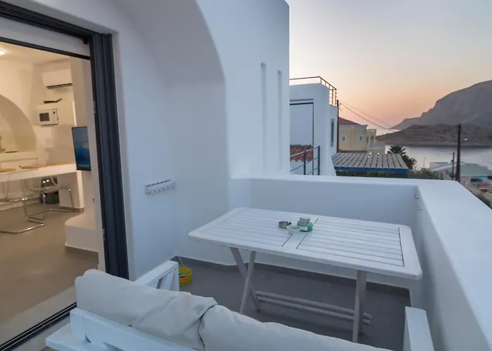 Daire Shape-spiral Kamari (Kalymnos)